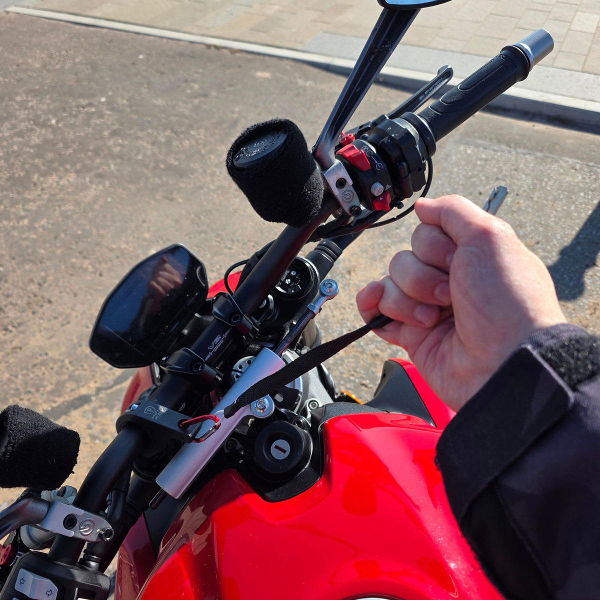 MotoKey Guard